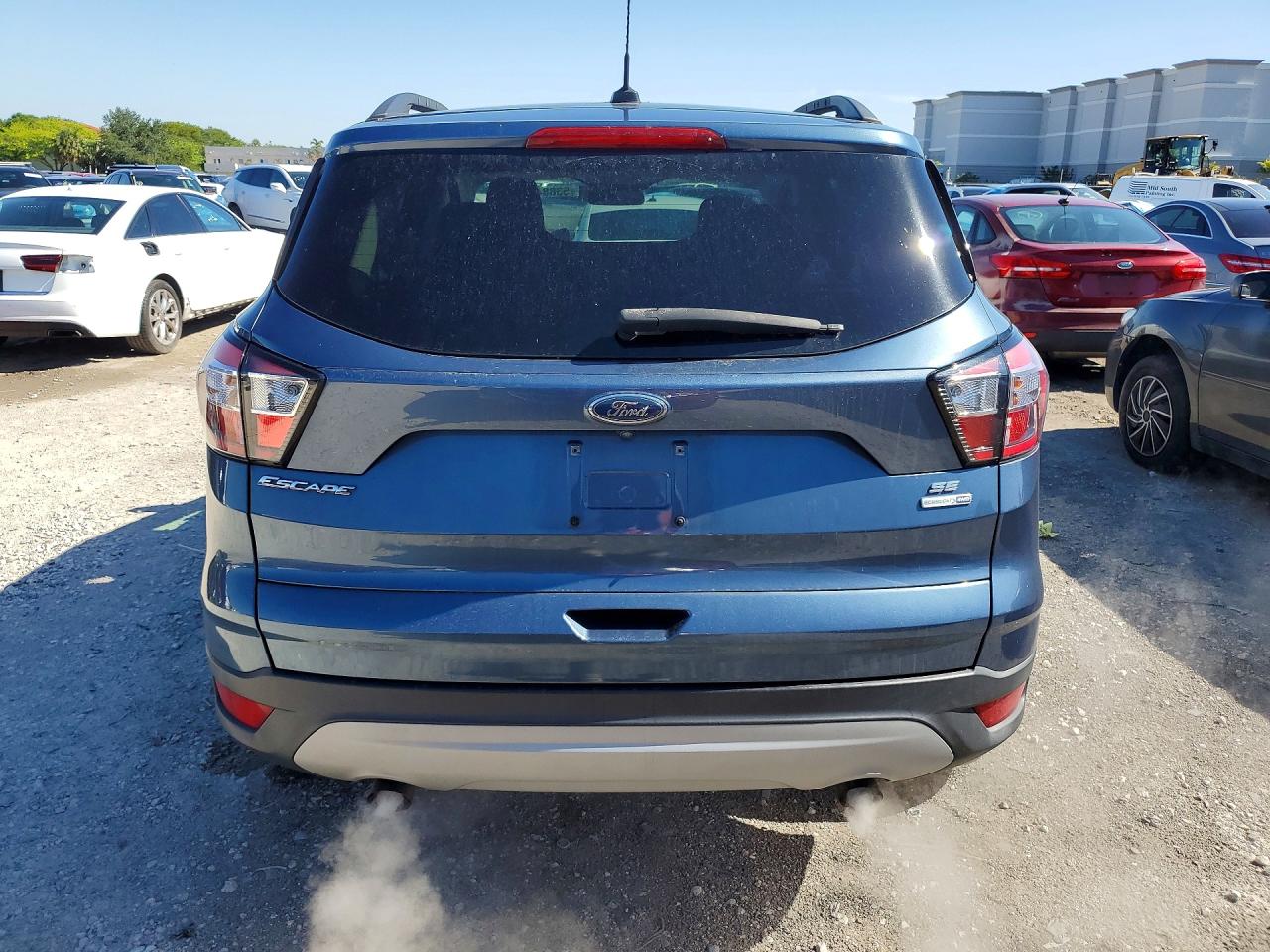 2018 Ford Escape VIN 1FMCU9GD7JUC79127 photo 6