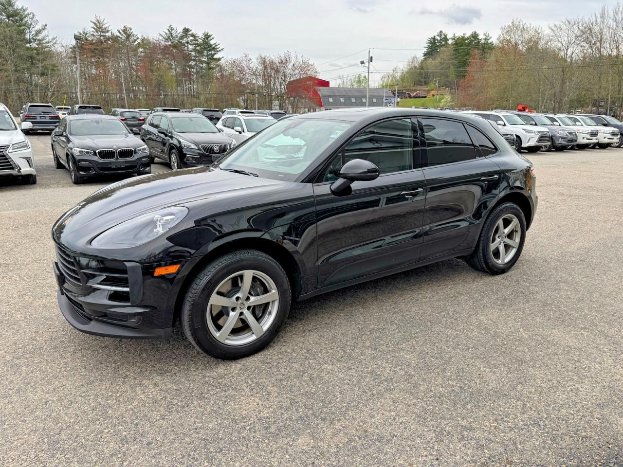 2021 PORSCHE Macan VIN WP1AA2A54MLB03660 photo 2