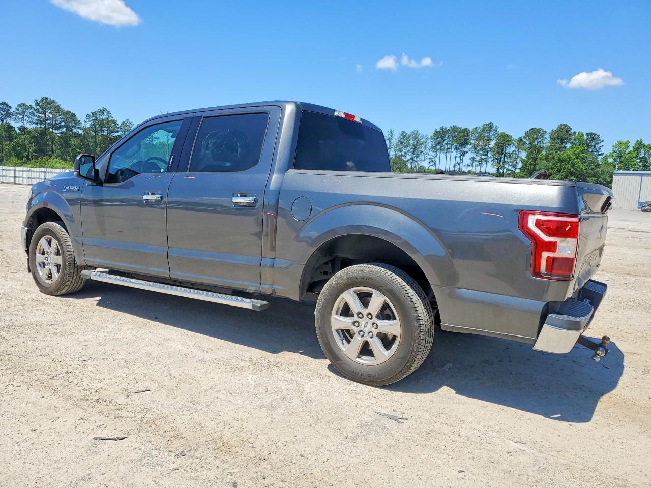 2018 Ford F150 VIN 1FTEW1CP2JFA55602 photo 2