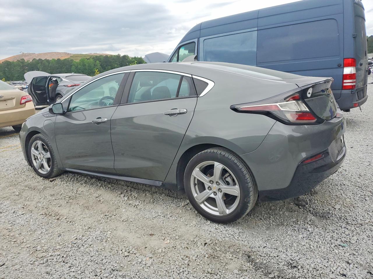 2016 Chevrolet Volt VIN 1G1RC6S58GU133143 photo 2