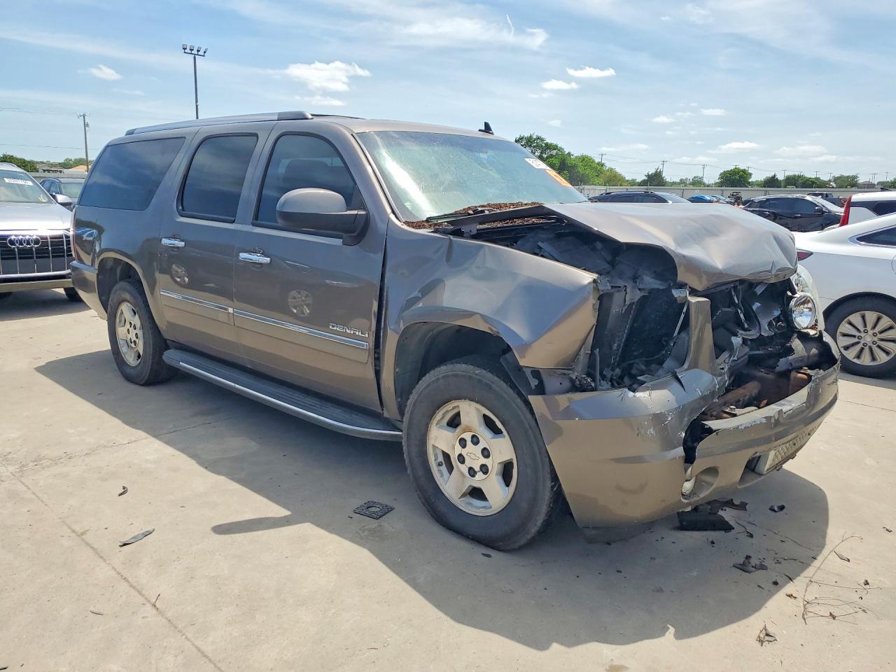 2014 GMC Yukon VIN 1GKS2MEF7ER239480 photo 4
