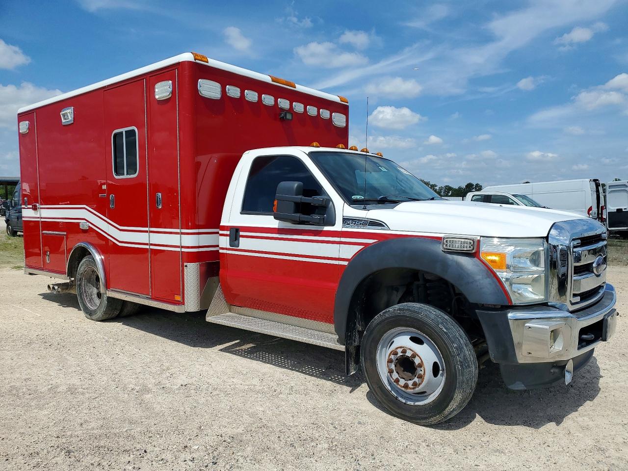 2015 Ford F450 VIN 1FDUF4GT4FEB56203 photo 4
