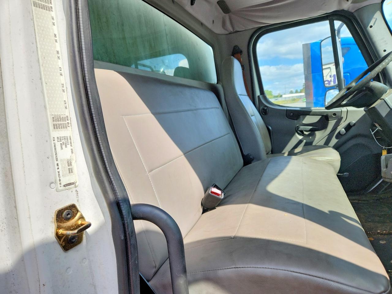 2007 FREIGHTLINER All other VIN 1FVACXDC37HZ41550 photo 6