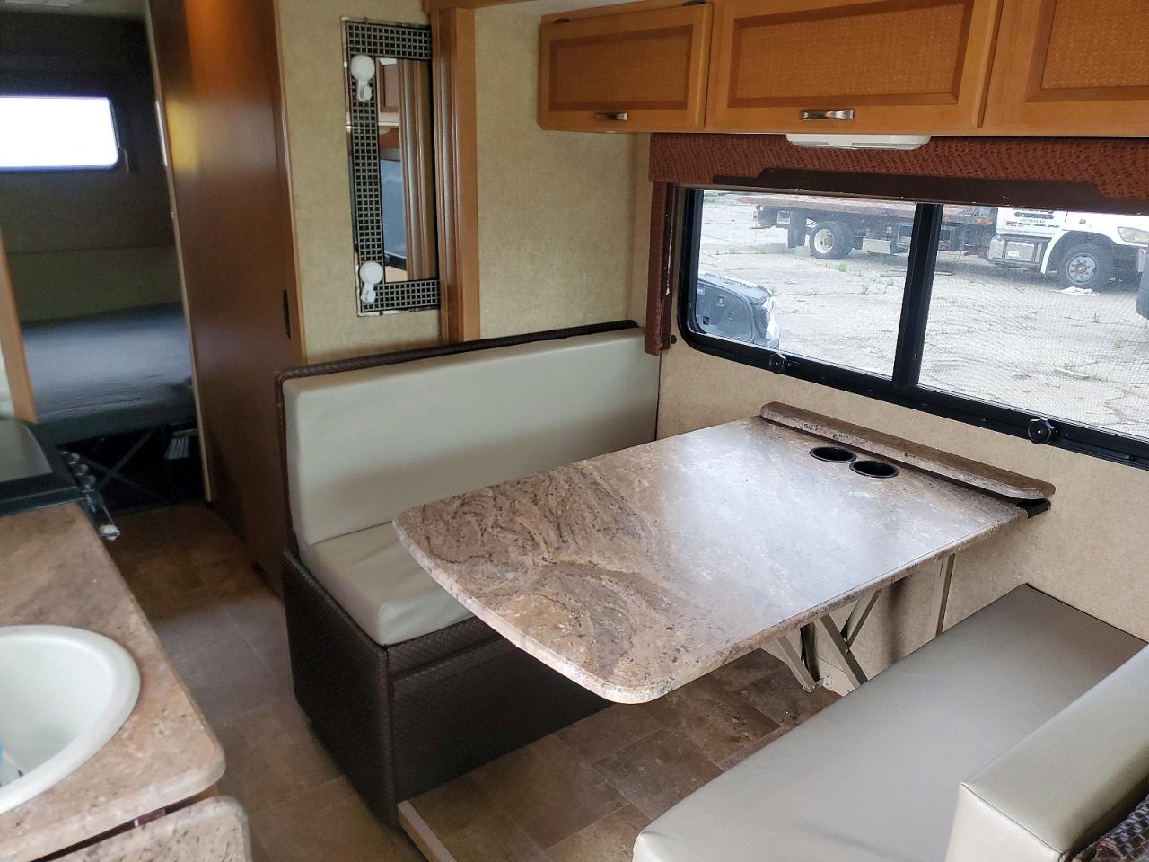 2015 FORD Econoline VIN 1FC3E3KS0FDA03657 photo 5