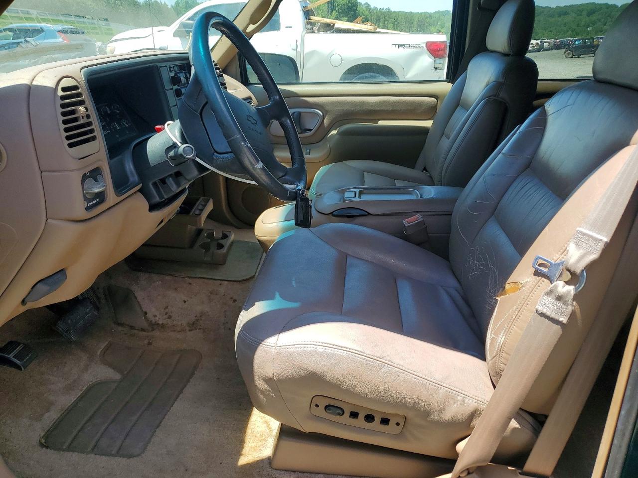 1995 CHEVROLET Suburban VIN 3GNEC16K9SG104410 photo 7