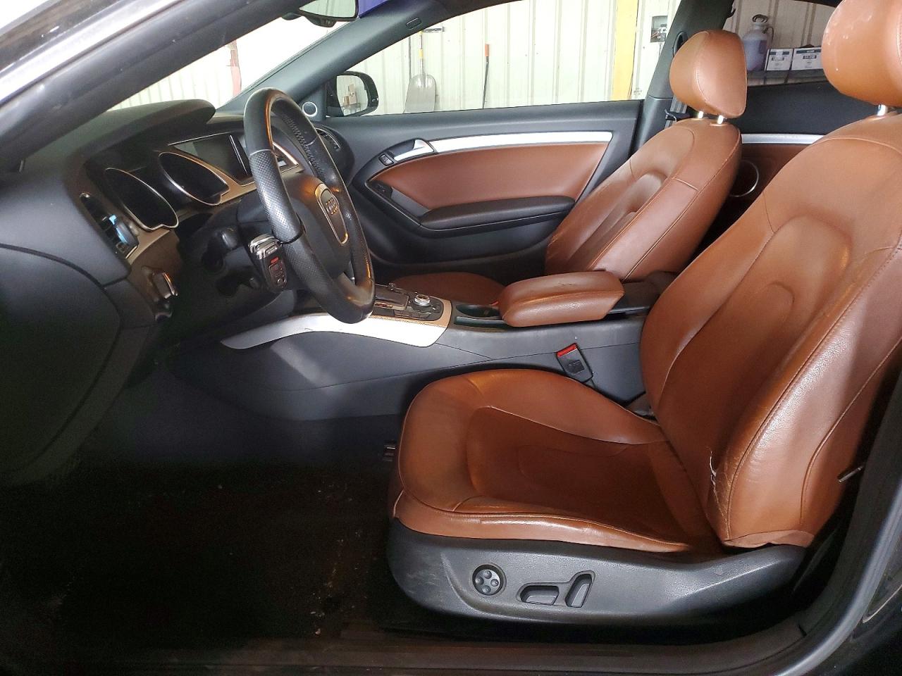 2011 Audi A5 VIN WAULFAFR0BA081812 photo 7