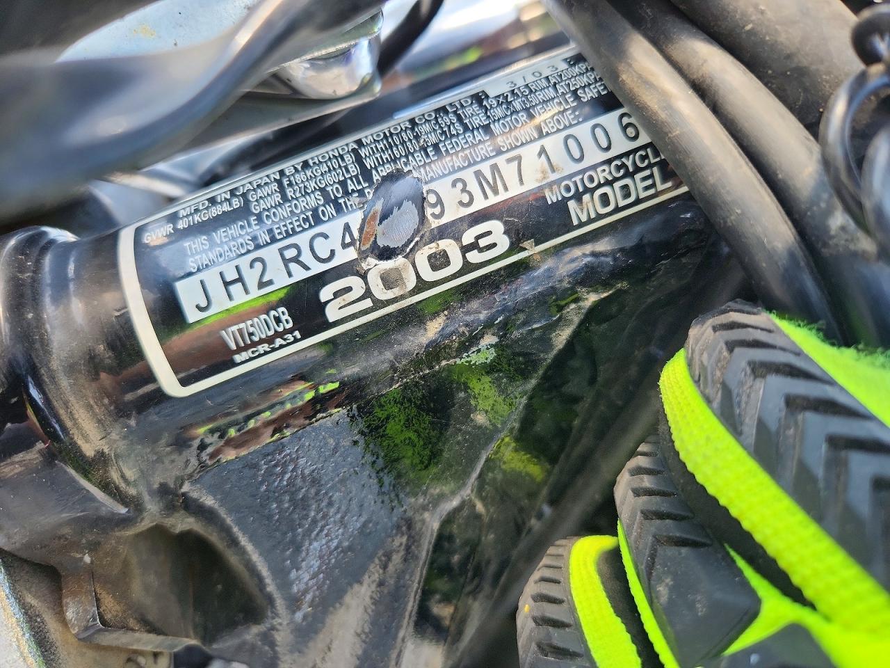 2003 HONDA Vt cycle VIN JH2RC44593M710062 photo 9