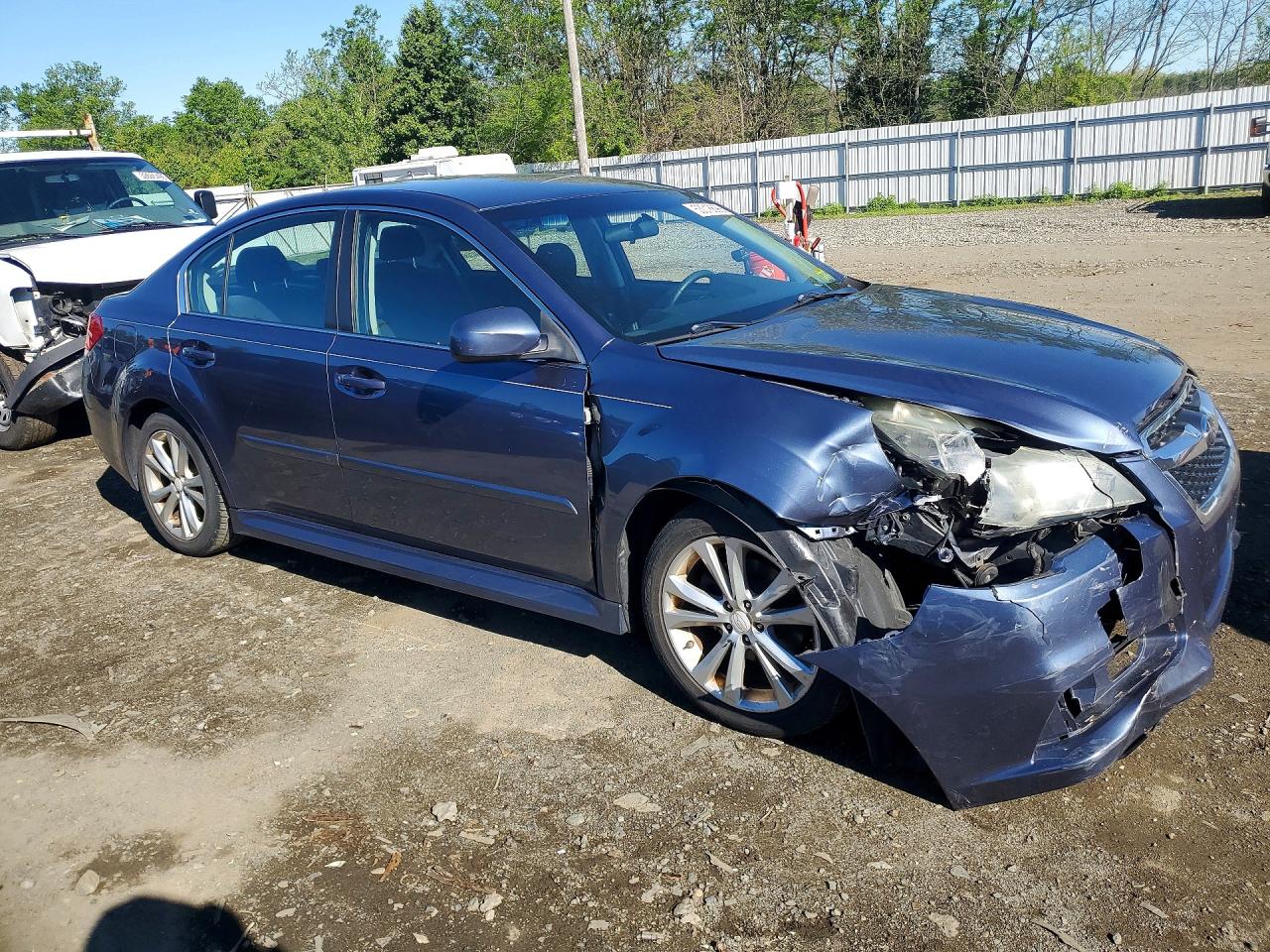 2013 Subaru LEGACY VIN 4S3BMBC63D3028047 photo 4