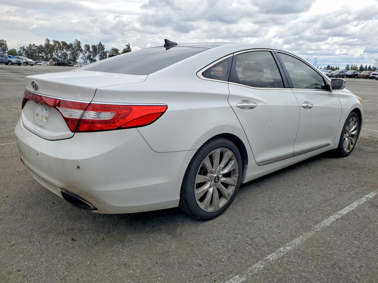2013 Hyundai Azera VIN KMHFH4JG0DA251702 photo 3