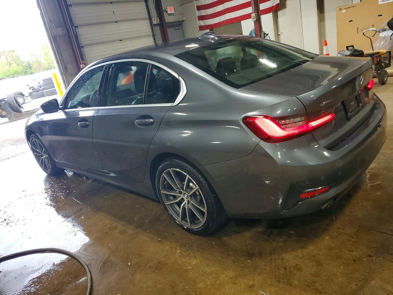 2021 BMW 3 series VIN 3MW5R7J06M8B75252 photo 2