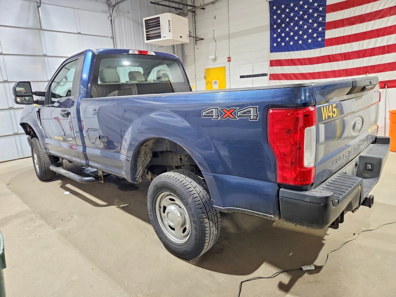 2019 Ford F250 VIN 1FTBF2B66KED14309 photo 2