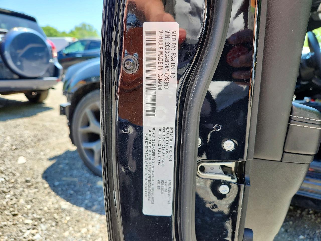 2023 Chrysler 300 VIN 2C3CCABGXPH613810 photo 12