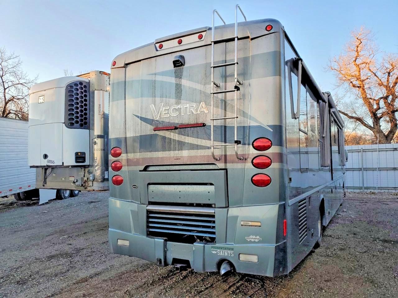 2005 WINNEBAGO All other VIN 4UZAAHCY15CU61615 photo 4