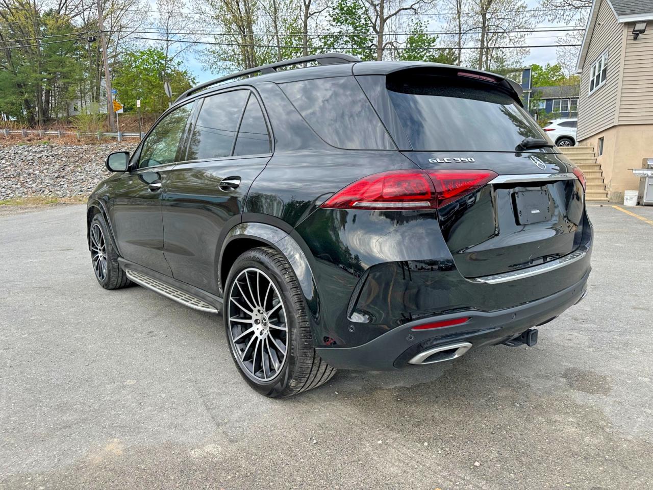 2021 Mercedes-Benz Gle class VIN 4JGFB4JB8MA496804 photo 2