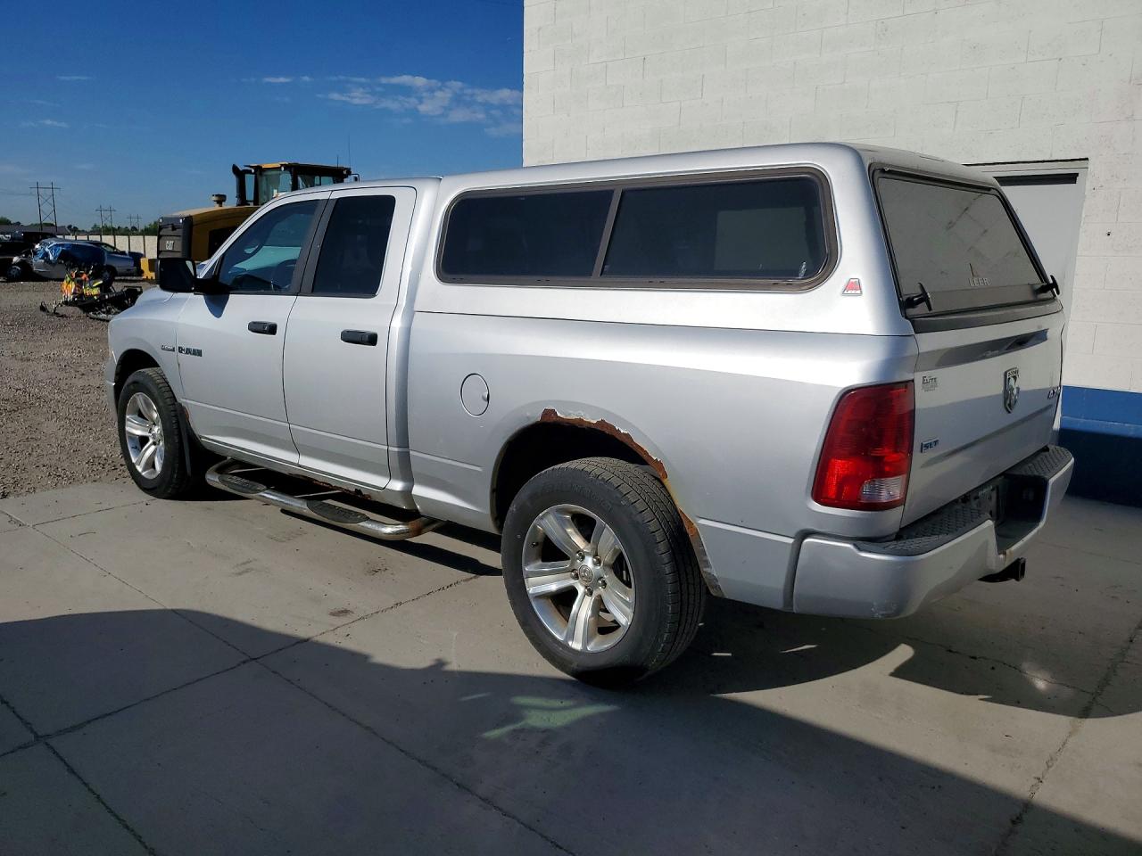 2009 Dodge Ram 1500 VIN 1D3HV18T79S820383 photo 2