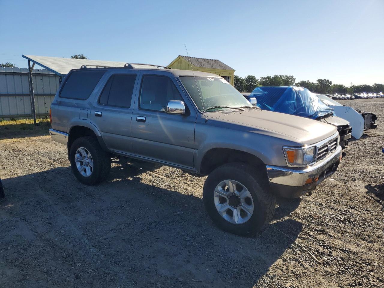 1993 Toyota 4runner VIN JT3VN39W8P0127447 photo 4