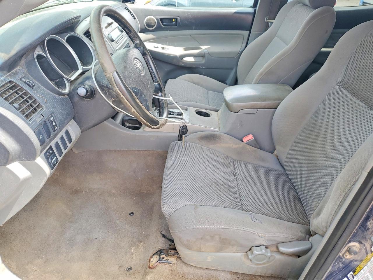 2005 Toyota All models VIN 5TELU42NX5Z006171 photo 7