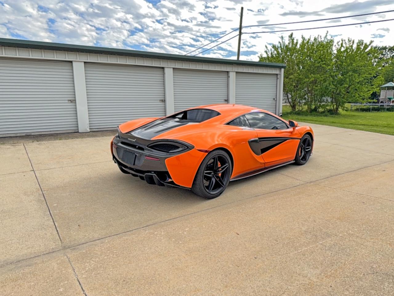 2016 Mclaren All other VIN SBM13DAA0GW000430 photo 4