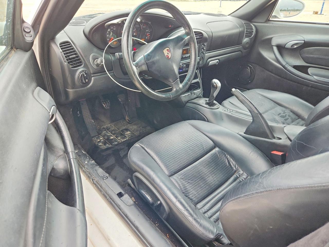 2003 Porsche Boxster VIN WP0CA29843U624038 photo 8