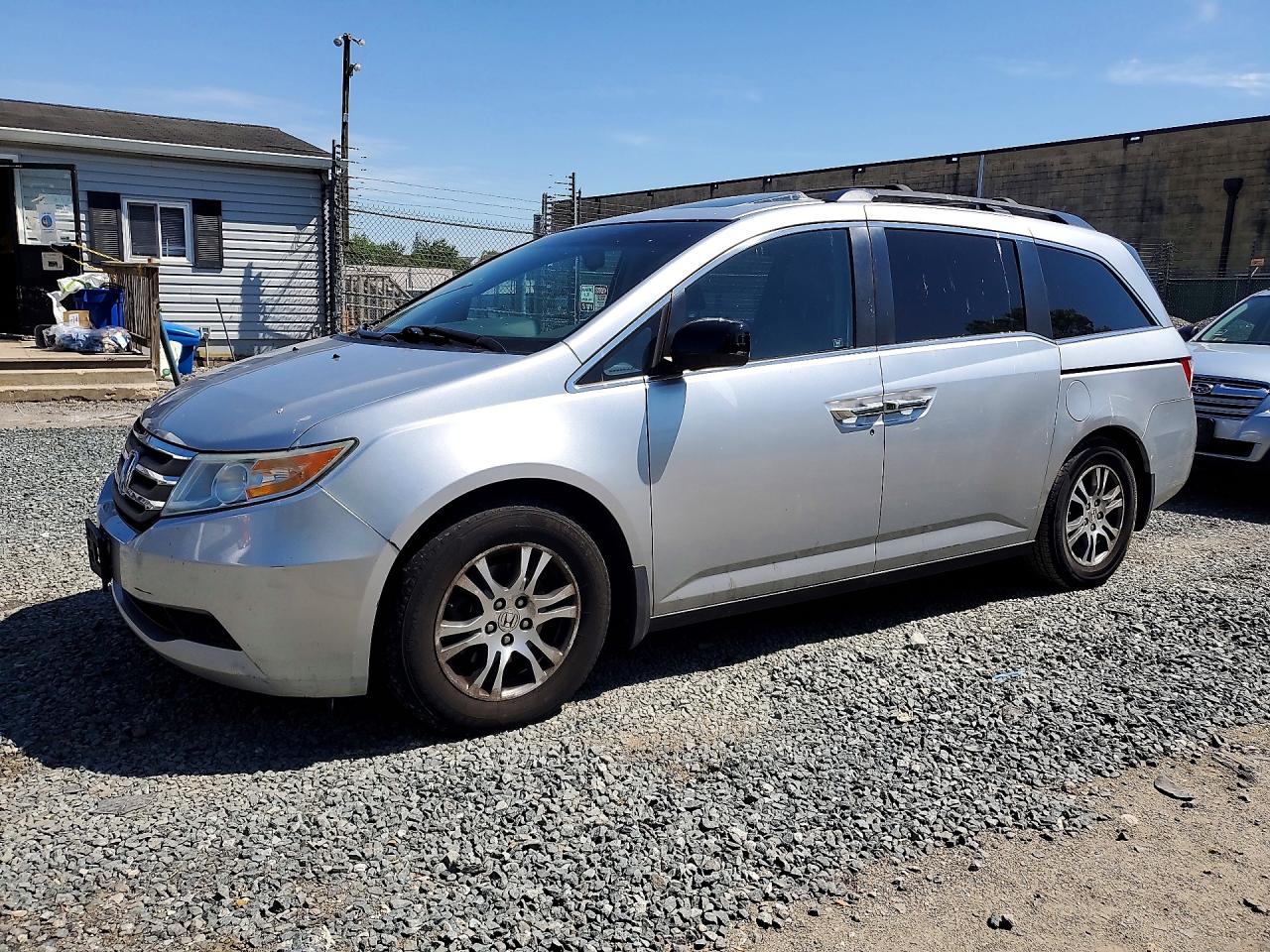 2011 Honda All models VIN 5FNRL5H61BB043898 photo 1