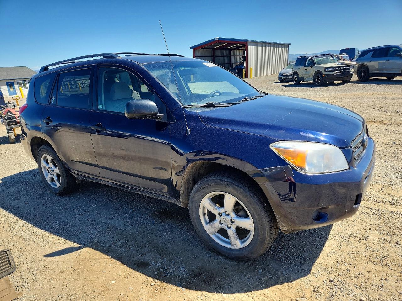 2007 Toyota Rav4 VIN JTMBD33V475082897 photo 4