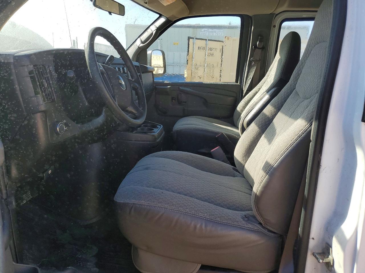 2008 CHEV Express VIN 1GCGG25C781216944 photo 7