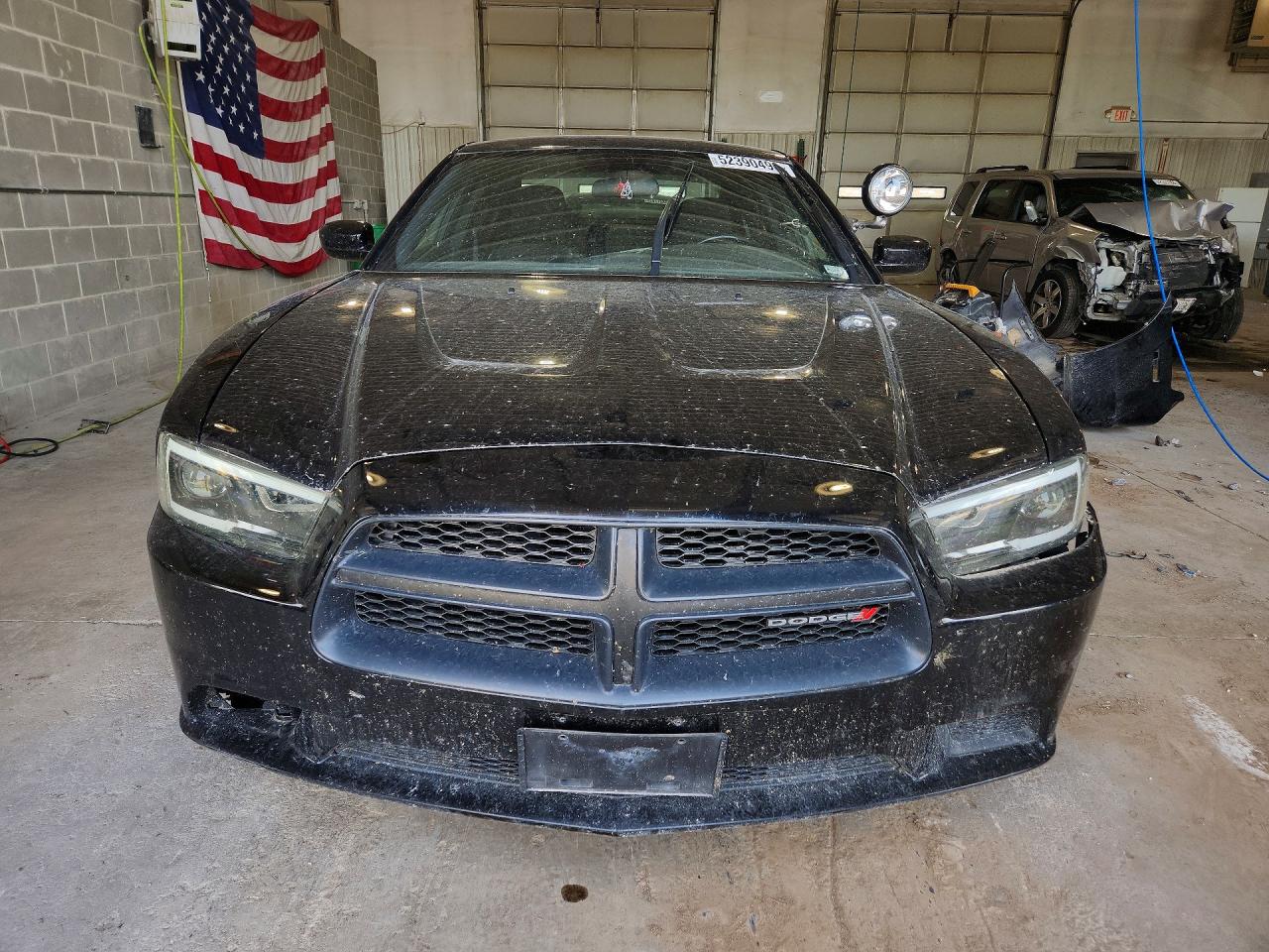 2012 Dodge Charger VIN 2C3CDXAT0CH305196 photo 5