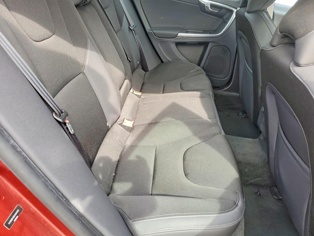 2014 Volvo S60 VIN YV1612FS3E2294625 photo 10