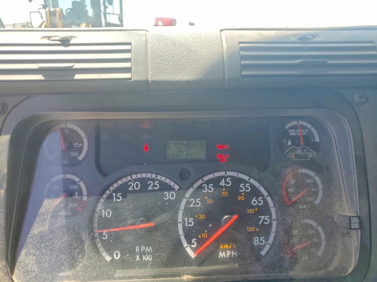2015 FREIGHTLINER All other VIN 3AKJGEBG7FSGB4277 photo 8