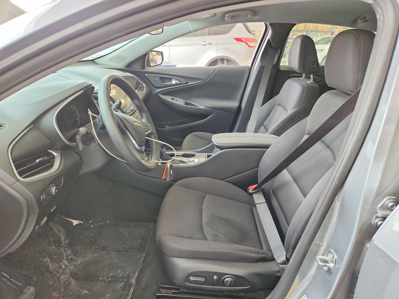 2024 Chevrolet Malibu VIN 1G1ZD5ST1RF136804 photo 7