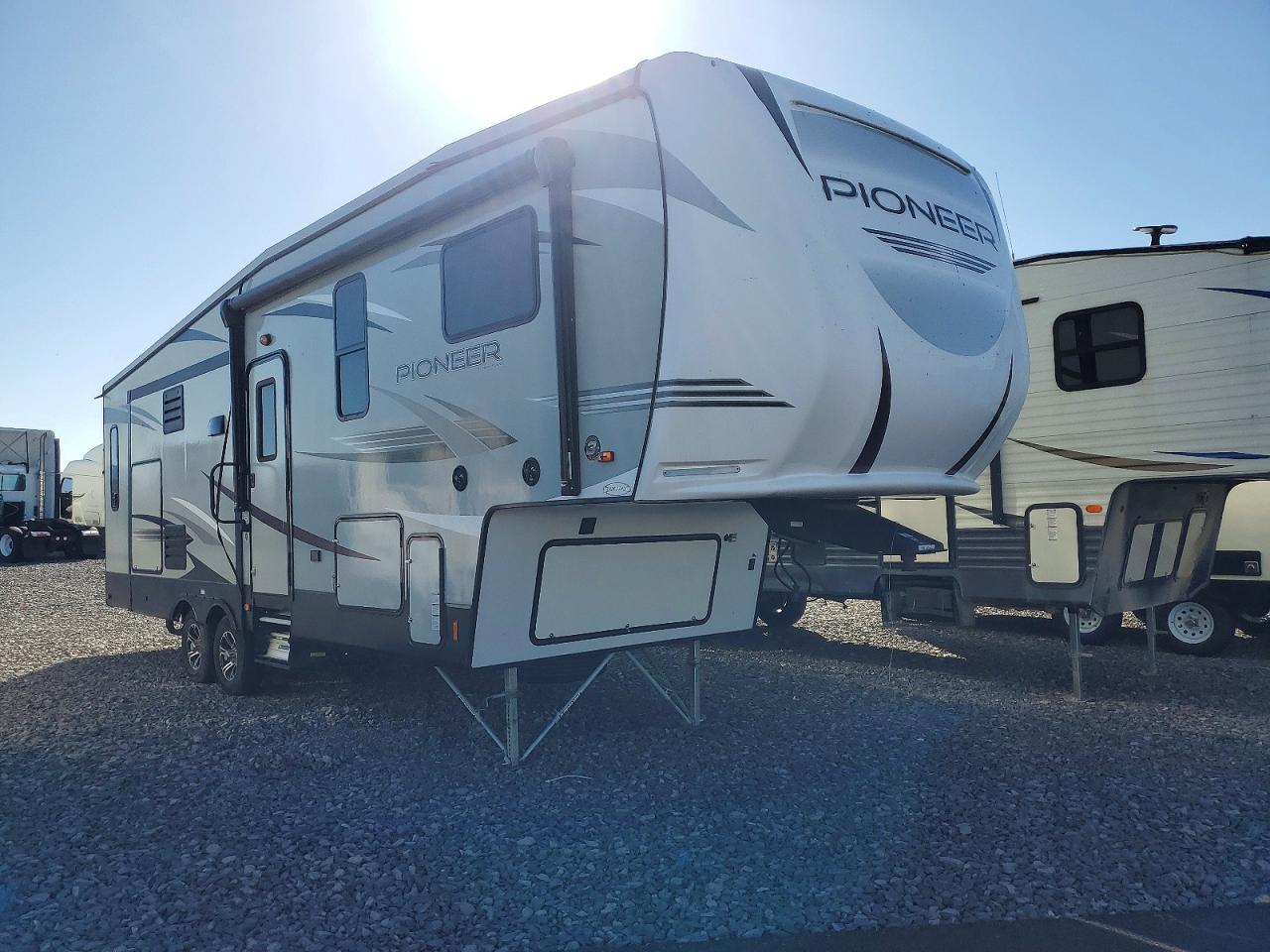 2019 HEARTLAND Other VIN 5SFRG322XKE410519 photo 1
