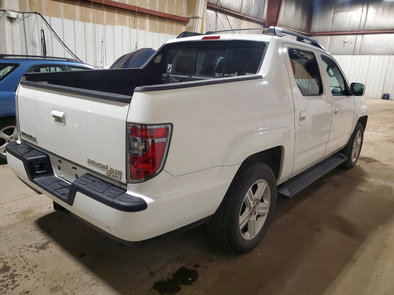 2013 HONDA Ridgeline VIN 5FPYK1F58DB001370 photo 3