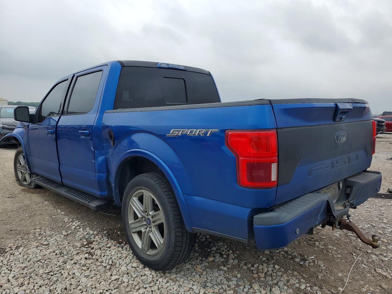 2018 Ford F150 VIN 1FTEW1CGXJKF20599 photo 2