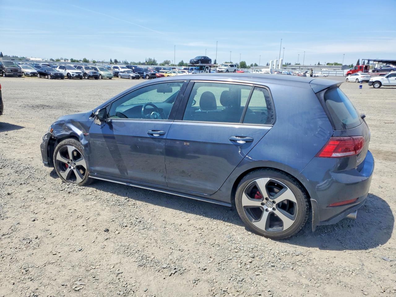 2018 Volkswagen Gti VIN 3VW447AU4JM265189 photo 2