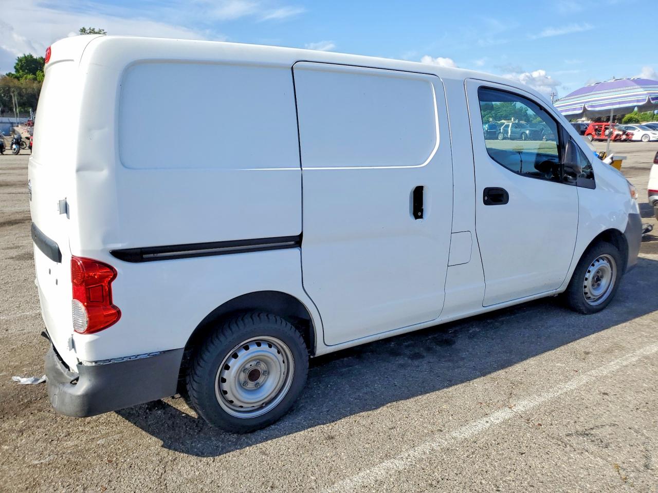 2016 NISSAN Nv200 s VIN 3N6CM0KN9GK693323 photo 3