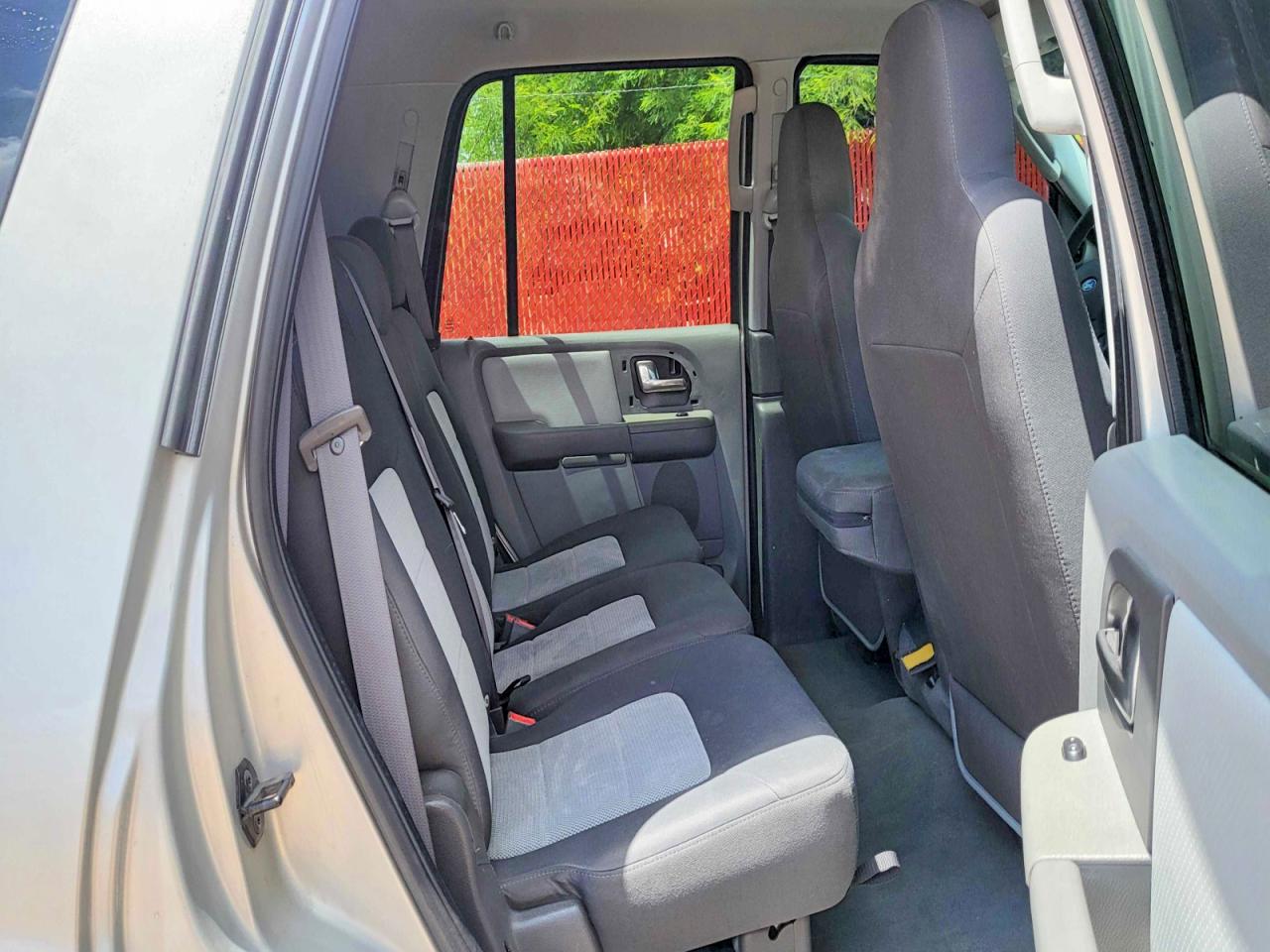 2004 FORD Expedition VIN 1FMRU13W64LB74351 photo 6