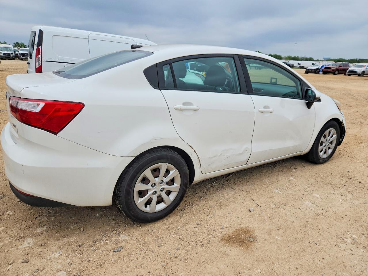 2017 Kia Rio VIN KNADM4A36H6048324 photo 3
