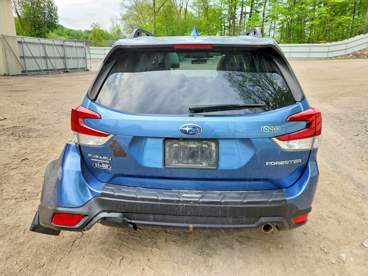 2023 Subaru Forester VIN JF2SKAPC2PH500621 photo 6