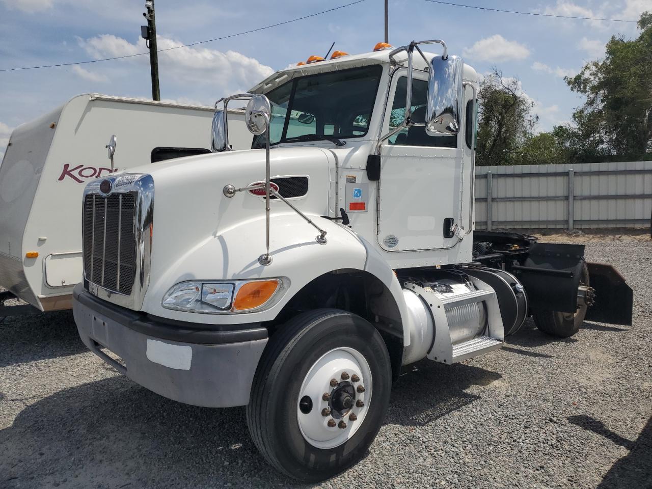 2017 PETERBILT All other VIN 1XP3AJ8X9HD430615 photo 2