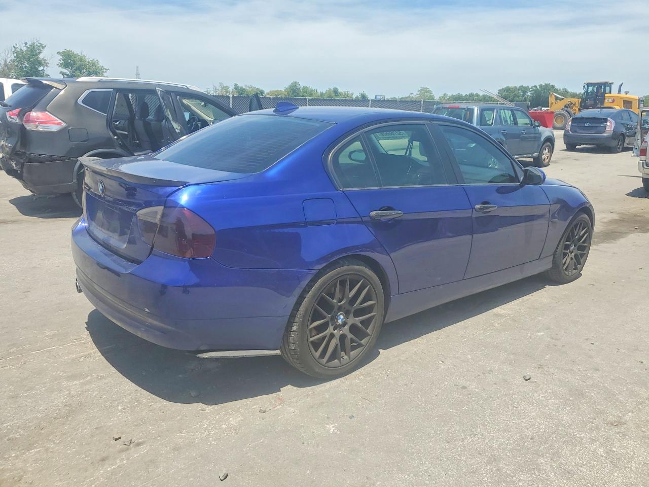2006 BMW 3 series VIN WBAVD33536KV68661 photo 3