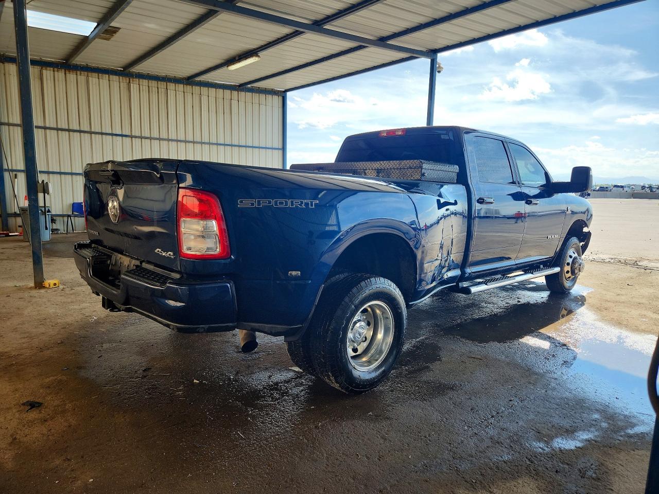 2023 Ram 3500 VIN 3C63RRHL3PG643283 photo 3