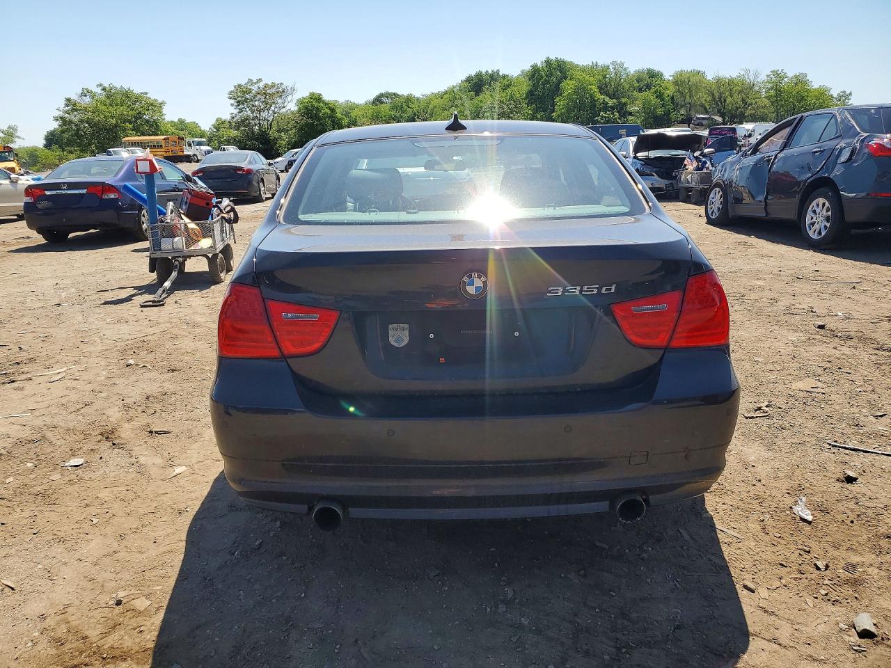 2010 BMW 3 series VIN WBAPN7C56AA778120 photo 6