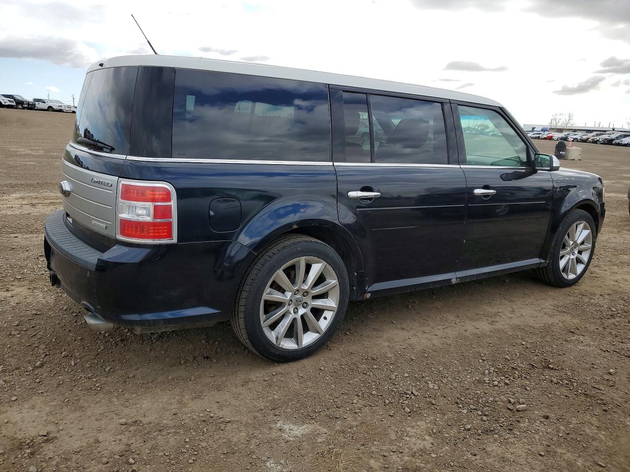 2010 Ford Flex VIN 2FMHK6DT9ABA31487 photo 3