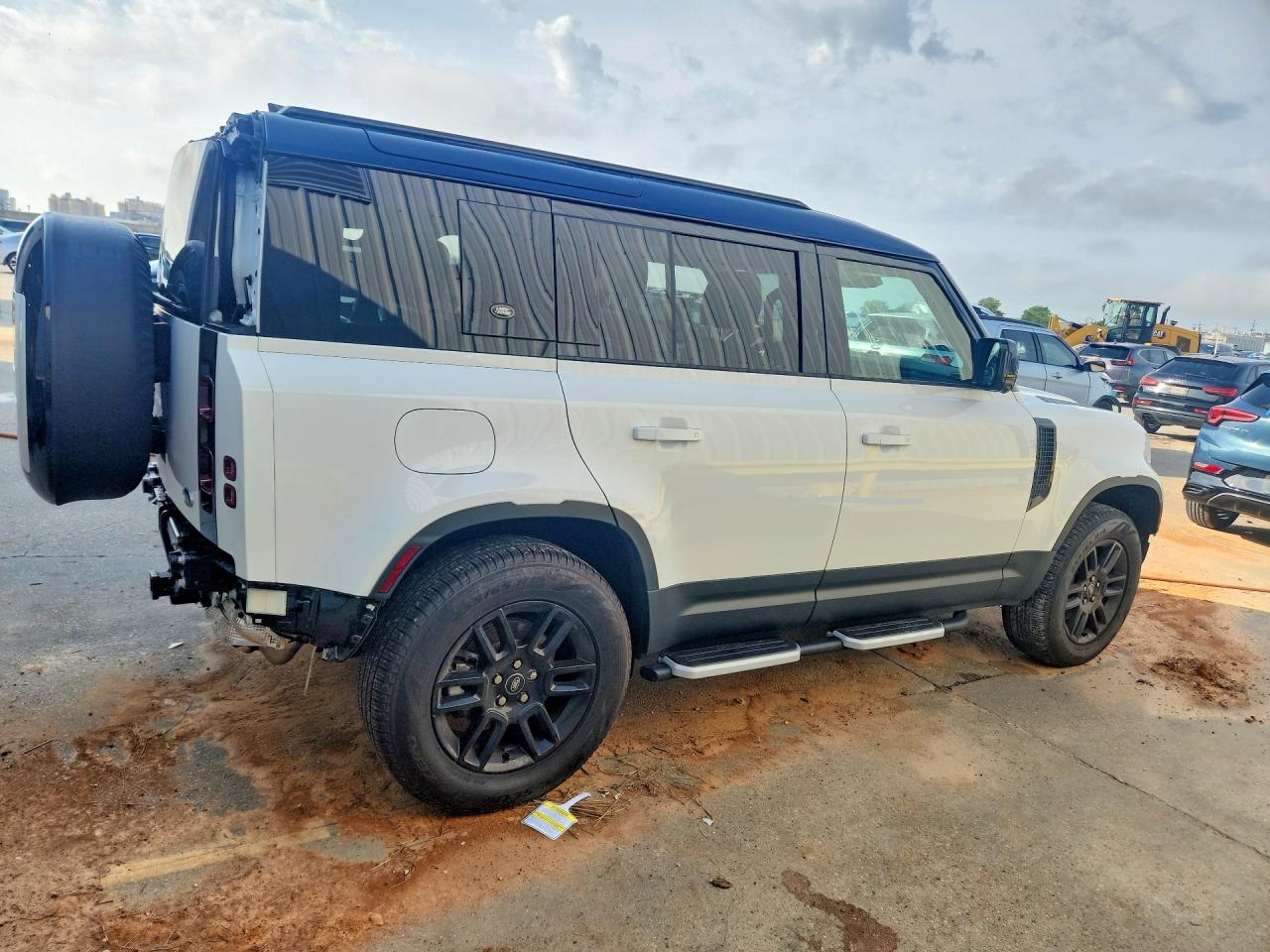 2023 Land Defender VIN SALEJ7EX1P2239436 photo 3