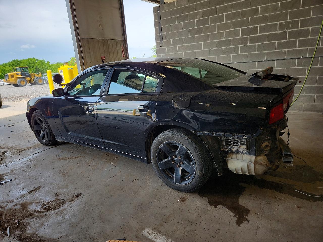 2012 Dodge Charger VIN 2C3CDXAT0CH305196 photo 2