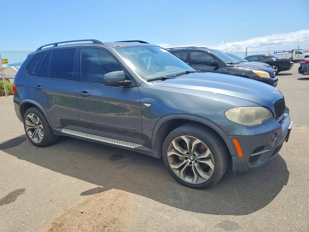 2011 BMW X5 VIN 5UXZV8C59BL421147 photo 4