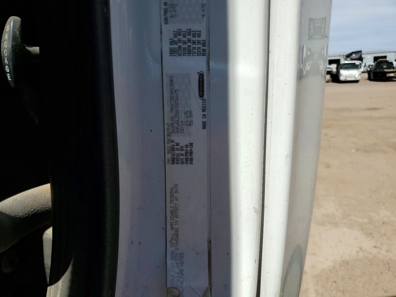 2015 FREIGHTLINER All models VIN 3AKJGLD56FSGM6075 photo 10
