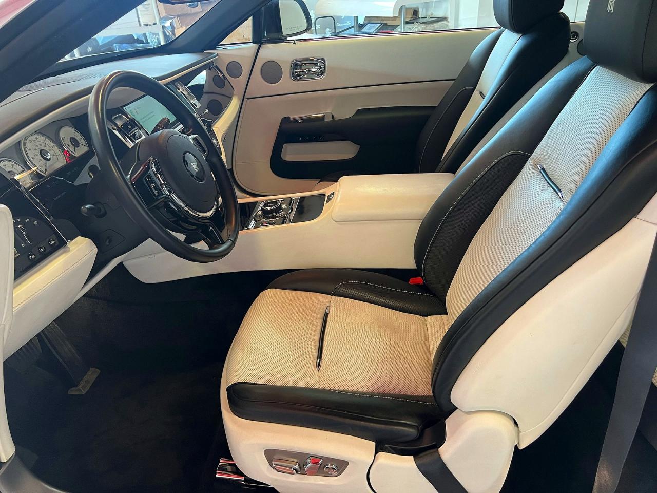 2017 Rolls-Royce All other VIN SCA666D51HU107216 photo 12