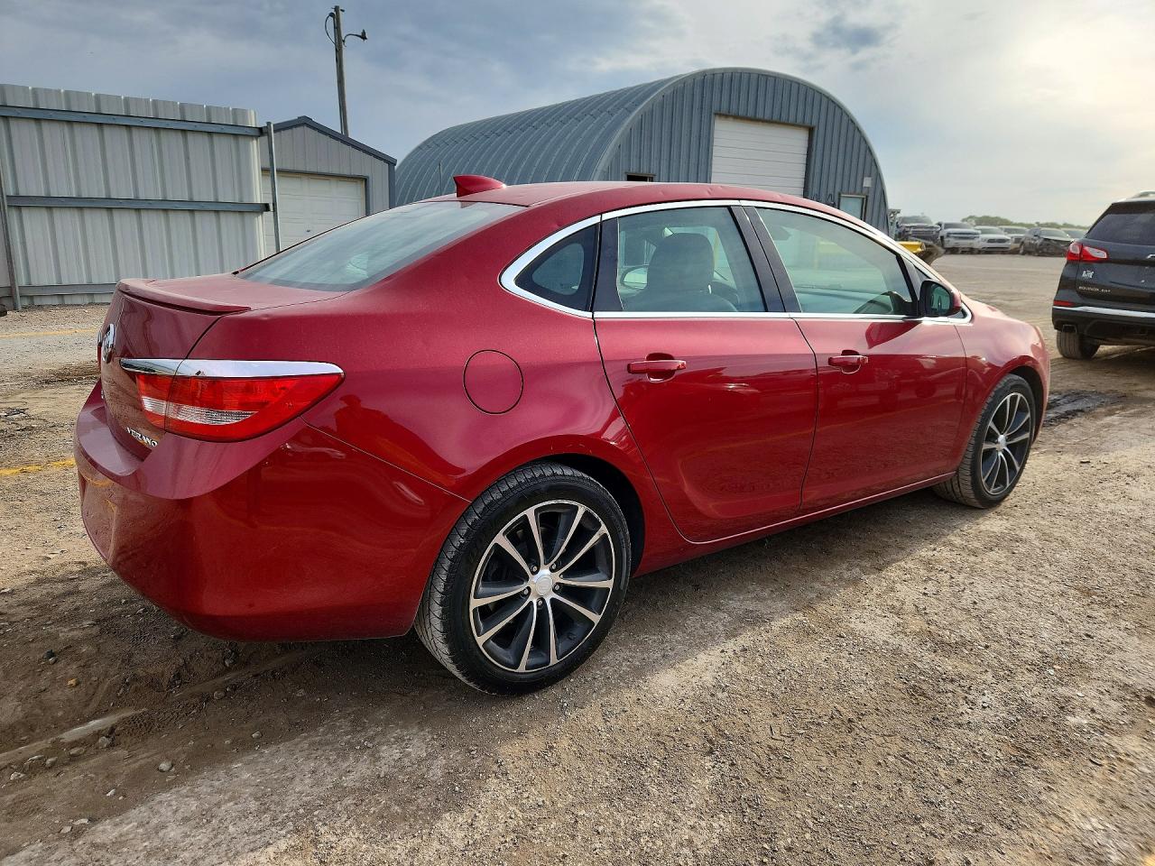 2017 Buick Verano VIN 1G4PR5SK3H4113070 photo 3