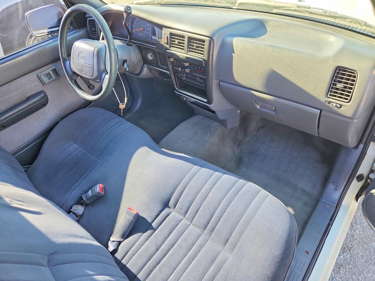 1995 TOYOTA Tacoma VIN 4TAUN41B5SZ012729 photo 8